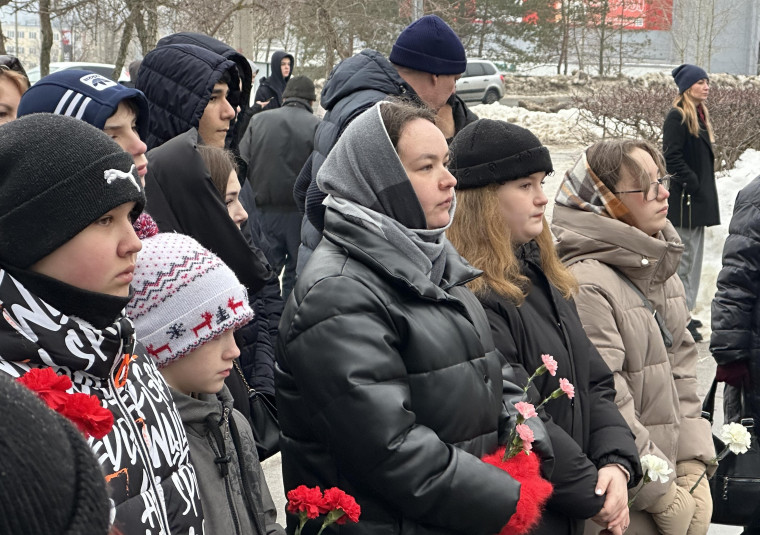 Бессмертен подвиг Сталинграда.
